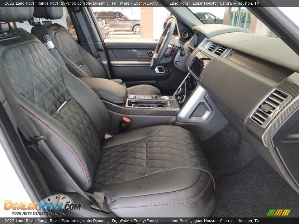 Front Seat of 2022 Land Rover Range Rover SVAutobiography Dynamic Photo #33