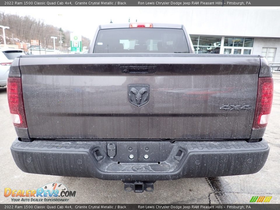 2022 Ram 1500 Classic Quad Cab 4x4 Granite Crystal Metallic / Black Photo #4