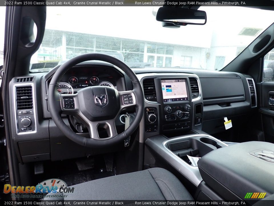 2022 Ram 1500 Classic Quad Cab 4x4 Granite Crystal Metallic / Black Photo #12