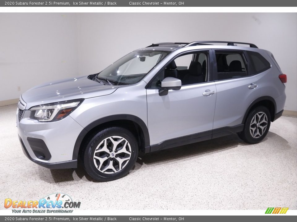 2020 Subaru Forester 2.5i Premium Ice Silver Metallic / Black Photo #3