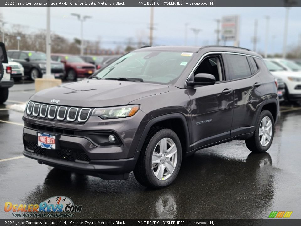 2022 Jeep Compass Latitude 4x4 Granite Crystal Metallic / Black Photo #1