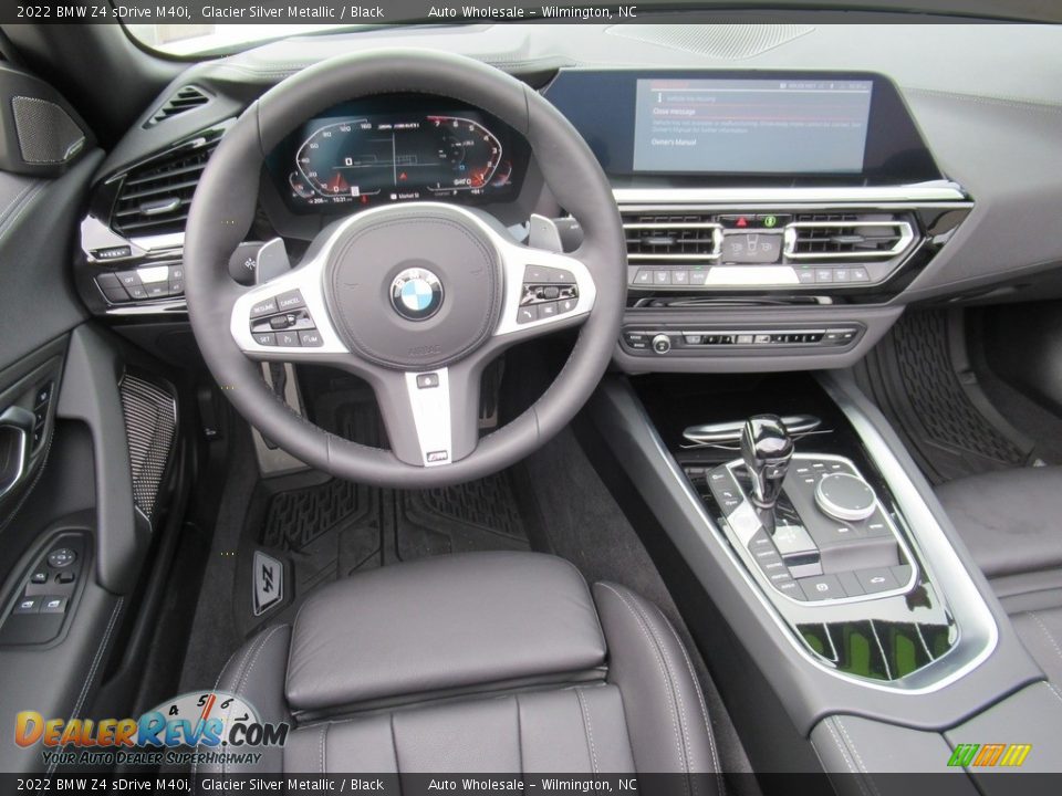 Dashboard of 2022 BMW Z4 sDrive M40i Photo #15