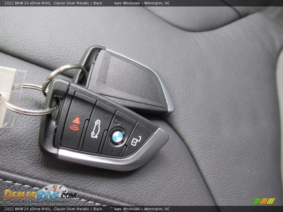 Keys of 2022 BMW Z4 sDrive M40i Photo #20