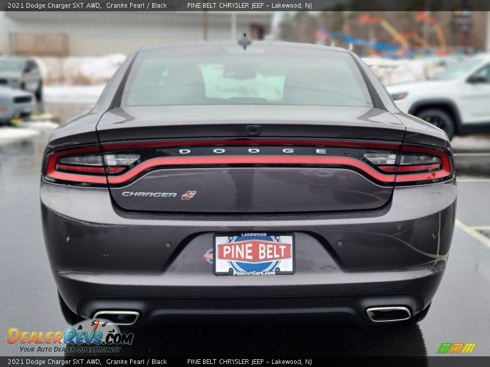 2021 Dodge Charger SXT AWD Granite Pearl / Black Photo #5