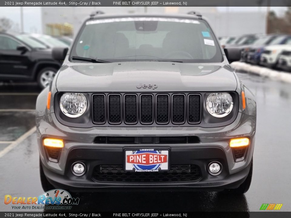 2021 Jeep Renegade Latitude 4x4 Sting-Gray / Black Photo #2