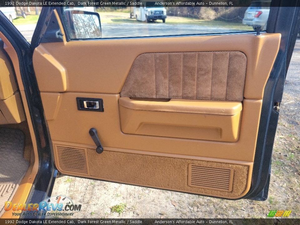 Door Panel of 1992 Dodge Dakota LE Extended Cab Photo #18