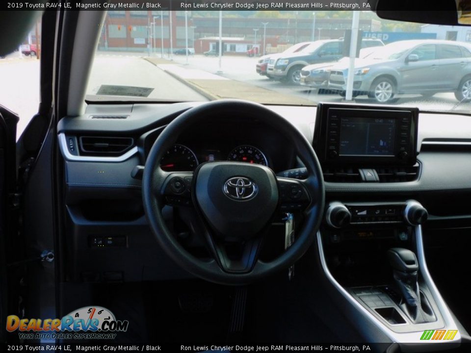 2019 Toyota RAV4 LE Magnetic Gray Metallic / Black Photo #13