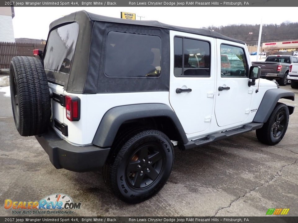 2017 Jeep Wrangler Unlimited Sport 4x4 Bright White / Black Photo #6