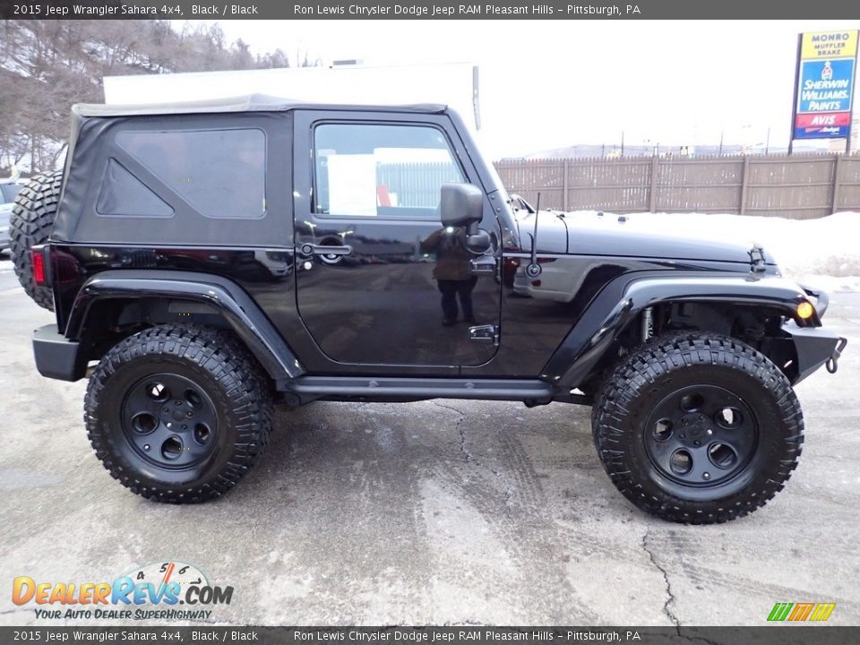 2015 Jeep Wrangler Sahara 4x4 Black / Black Photo #7