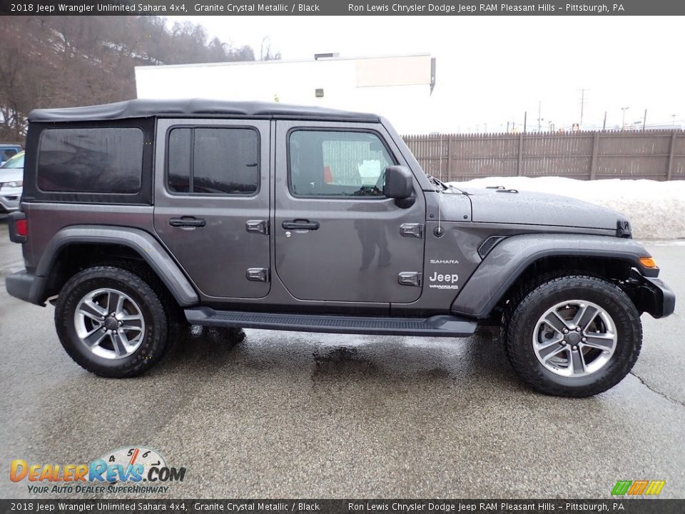 2018 Jeep Wrangler Unlimited Sahara 4x4 Granite Crystal Metallic / Black Photo #7