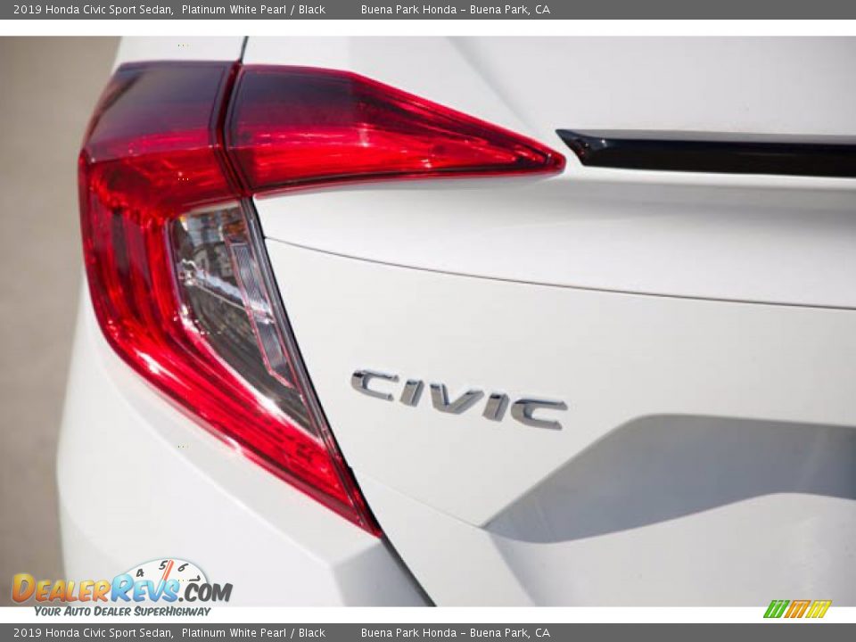 2019 Honda Civic Sport Sedan Platinum White Pearl / Black Photo #10