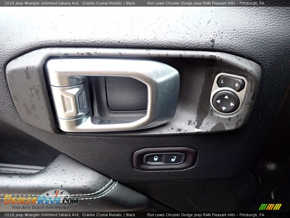 2018 Jeep Wrangler Unlimited Sahara 4x4 Granite Crystal Metallic / Black Photo #14