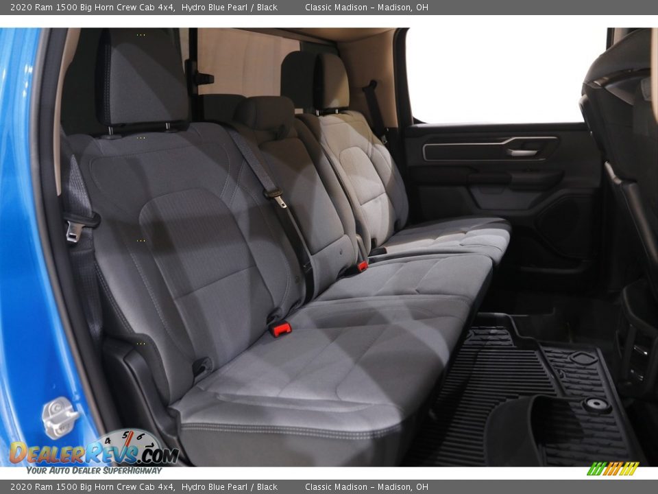 2020 Ram 1500 Big Horn Crew Cab 4x4 Hydro Blue Pearl / Black Photo #16