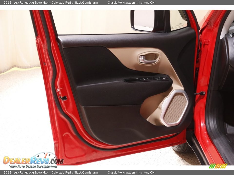 2018 Jeep Renegade Sport 4x4 Colorado Red / Black/Sandstorm Photo #4