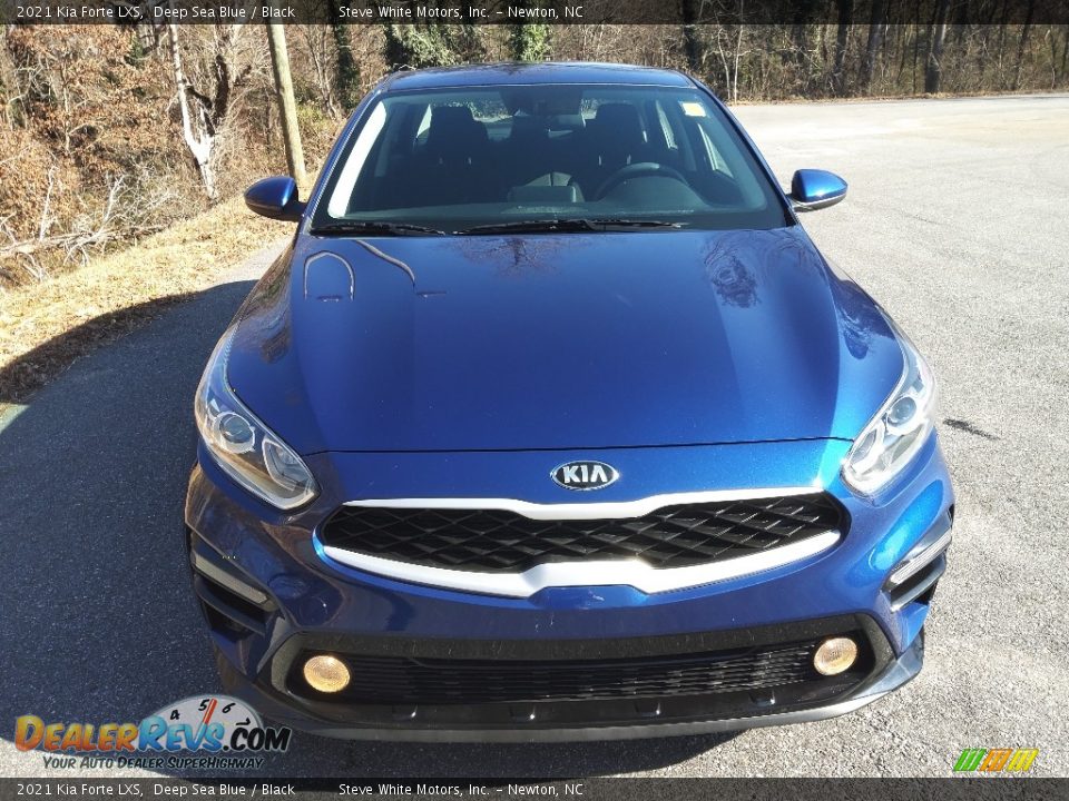 2021 Kia Forte LXS Deep Sea Blue / Black Photo #4