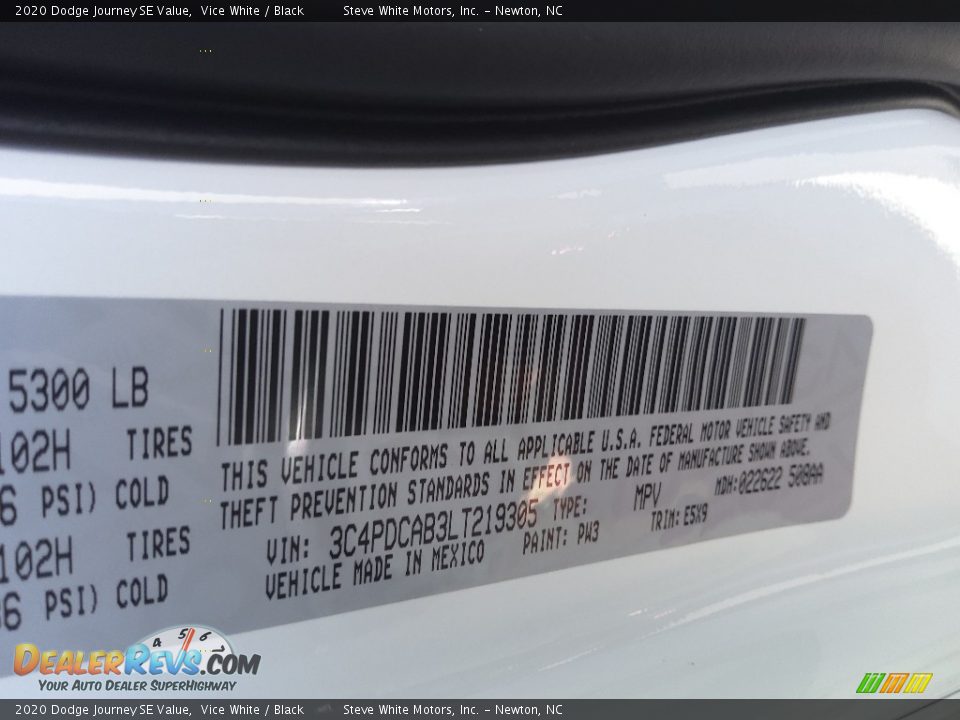 2020 Dodge Journey SE Value Vice White / Black Photo #30