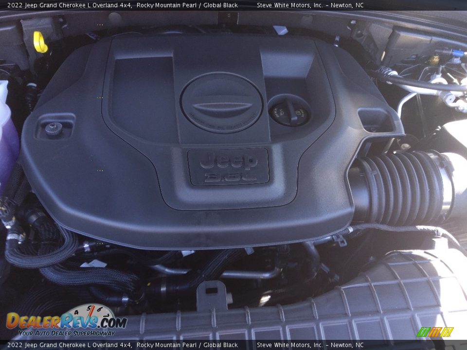 2022 Jeep Grand Cherokee L Overland 4x4 Rocky Mountain Pearl / Global Black Photo #10