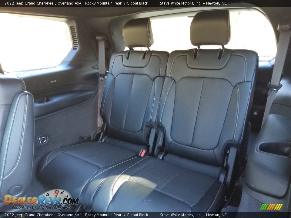 2022 Jeep Grand Cherokee L Overland 4x4 Rocky Mountain Pearl / Global Black Photo #18