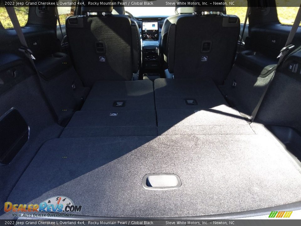 2022 Jeep Grand Cherokee L Overland 4x4 Rocky Mountain Pearl / Global Black Photo #20