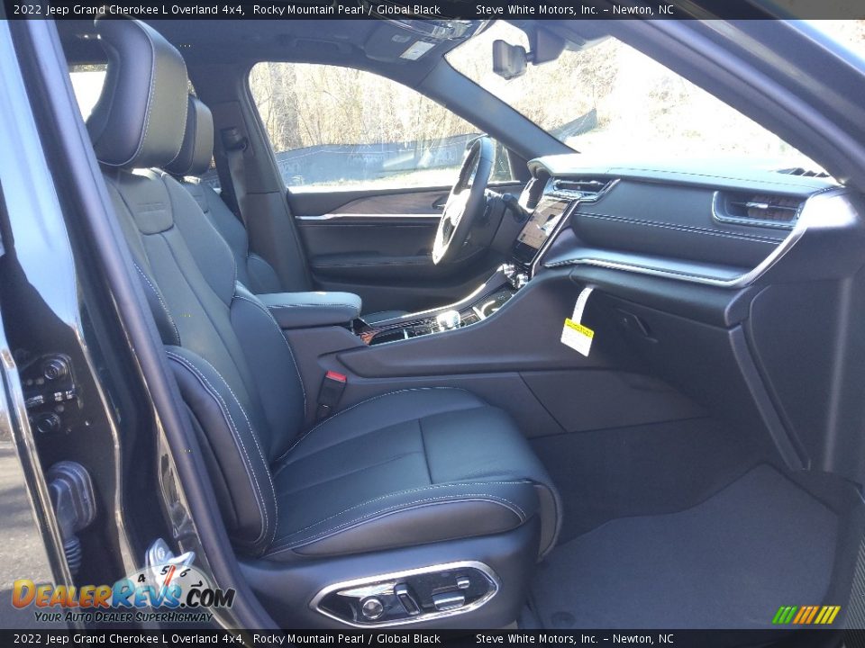 2022 Jeep Grand Cherokee L Overland 4x4 Rocky Mountain Pearl / Global Black Photo #22