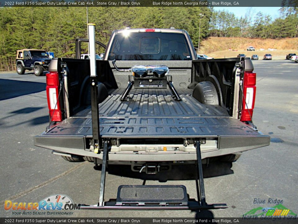 2022 Ford F350 Super Duty Lariat Crew Cab 4x4 Stone Gray / Black Onyx Photo #14