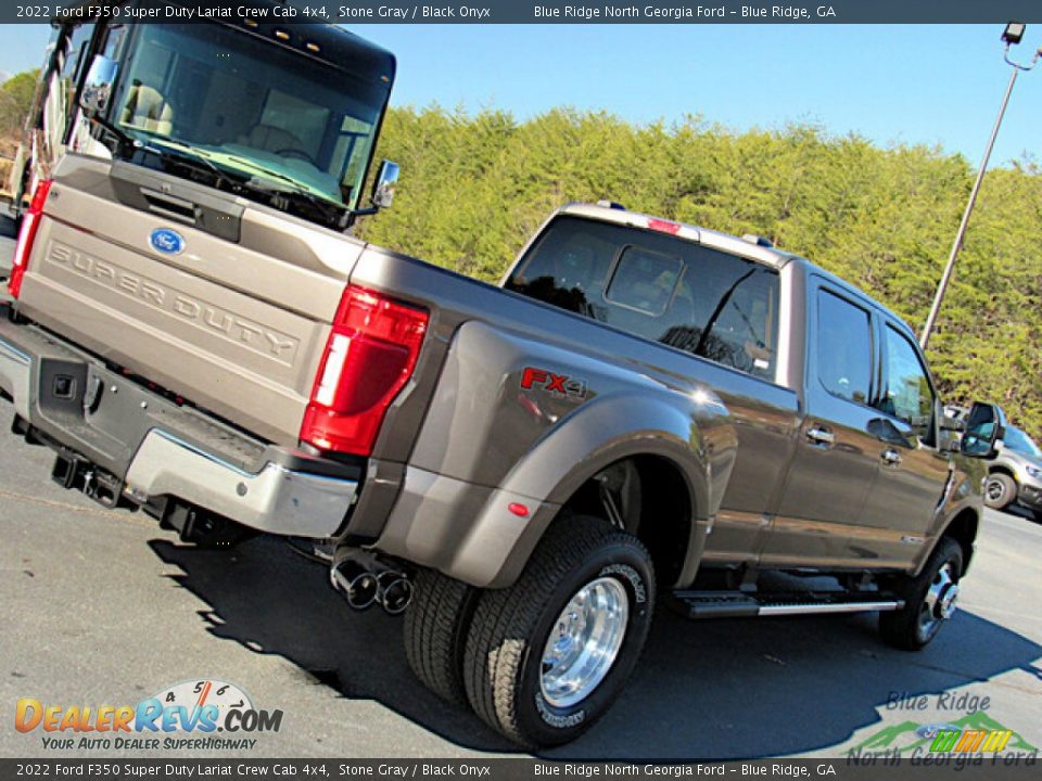 2022 Ford F350 Super Duty Lariat Crew Cab 4x4 Stone Gray / Black Onyx Photo #28