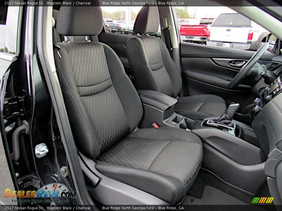 Front Seat of 2017 Nissan Rogue SV Photo #12