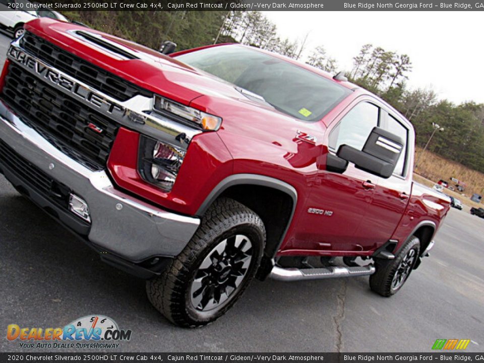 2020 Chevrolet Silverado 2500HD LT Crew Cab 4x4 Cajun Red Tintcoat / Gideon/­Very Dark Atmosphere Photo #26