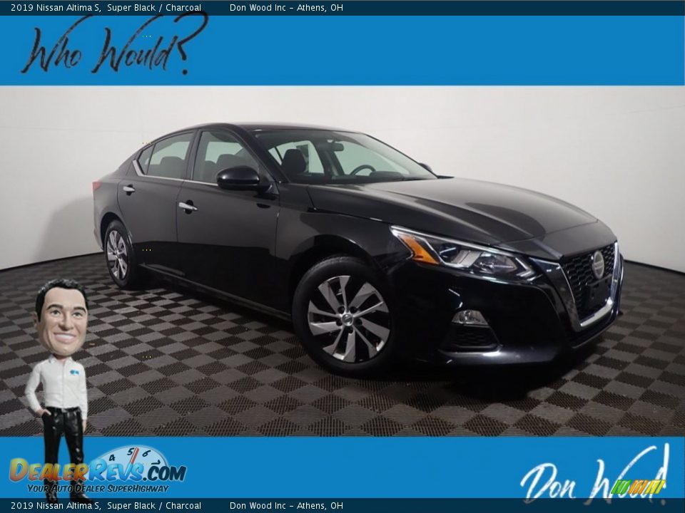 2019 Nissan Altima S Super Black / Charcoal Photo #1