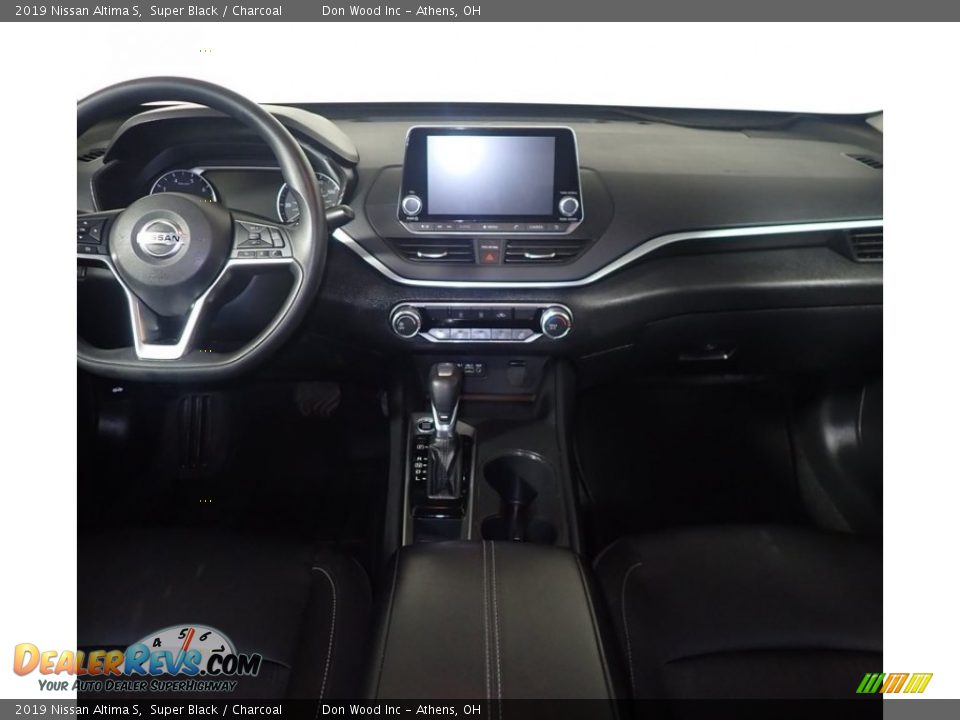 2019 Nissan Altima S Super Black / Charcoal Photo #25
