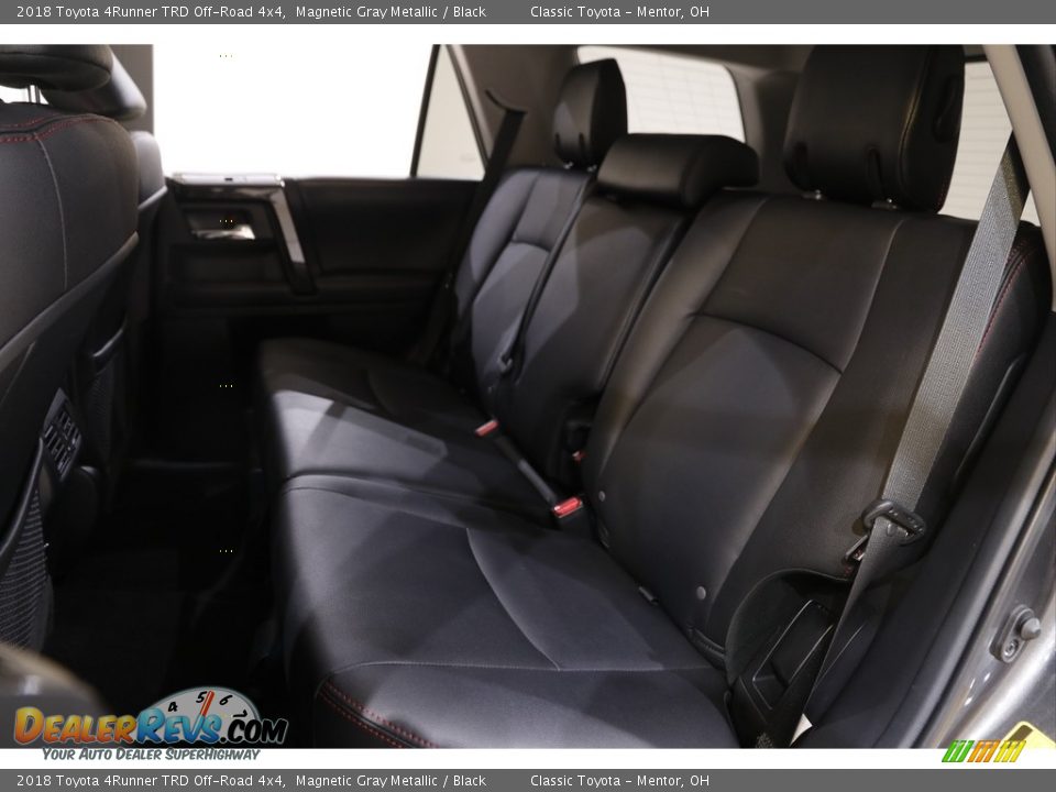 2018 Toyota 4Runner TRD Off-Road 4x4 Magnetic Gray Metallic / Black Photo #17
