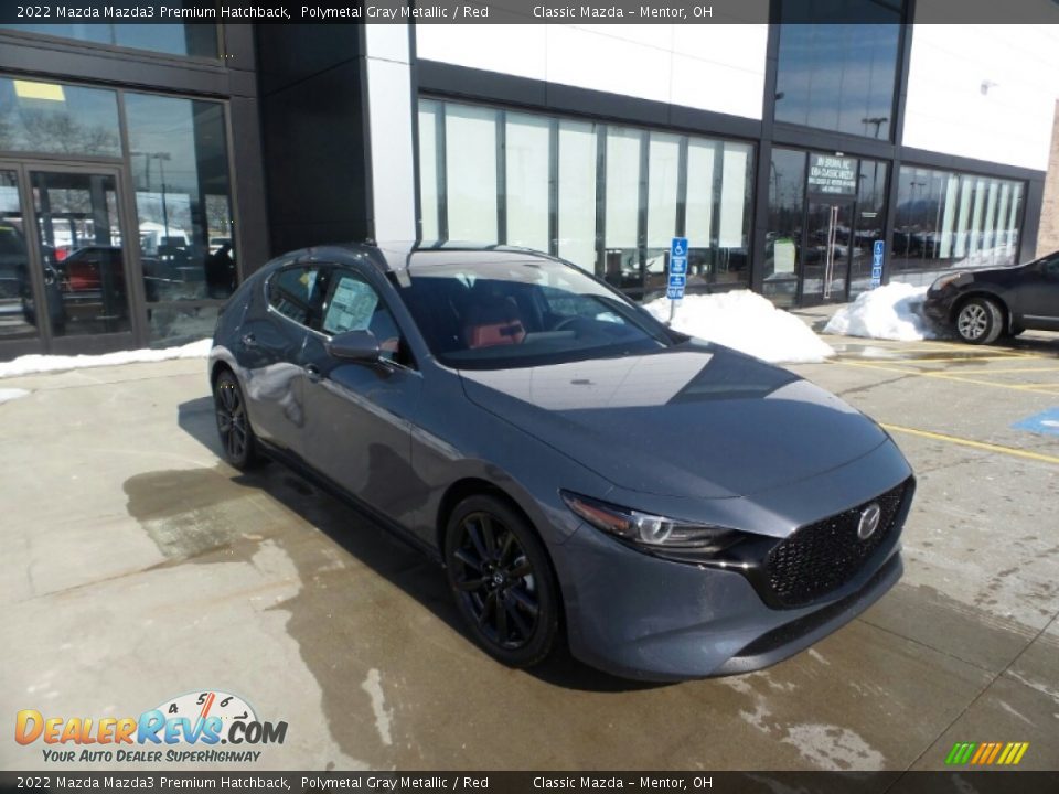 Front 3/4 View of 2022 Mazda Mazda3 Premium Hatchback Photo #1