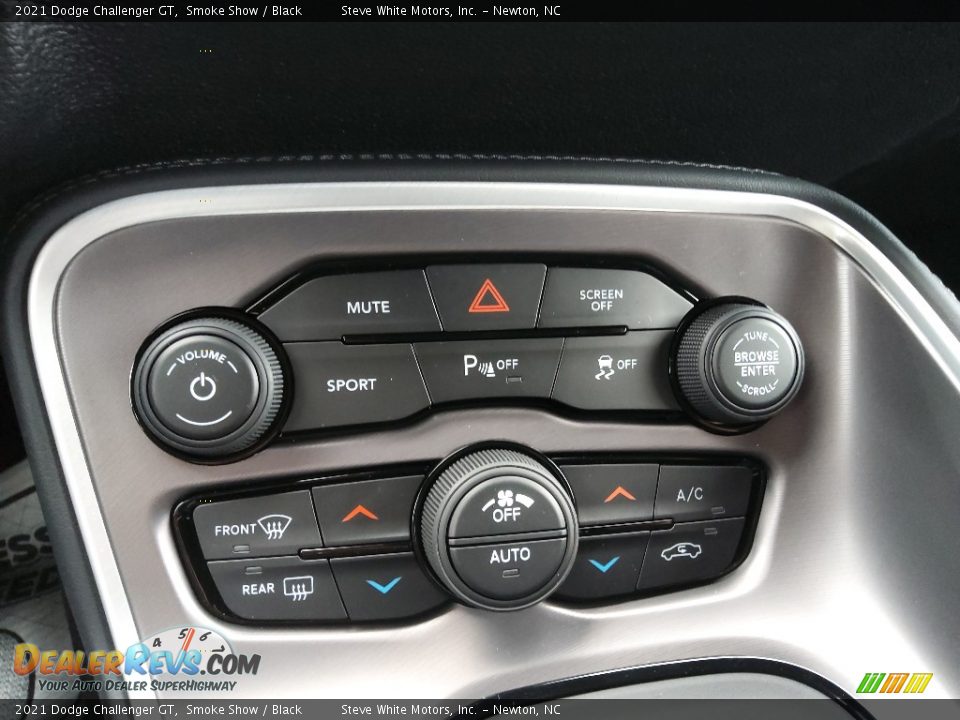 Controls of 2021 Dodge Challenger GT Photo #19