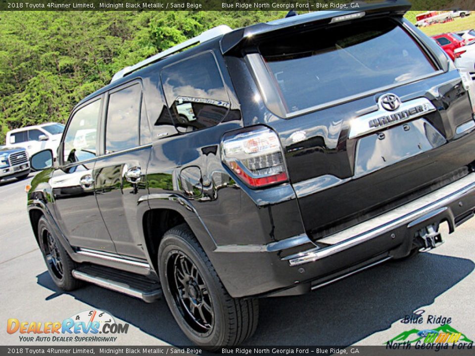 2018 Toyota 4Runner Limited Midnight Black Metallic / Sand Beige Photo #30