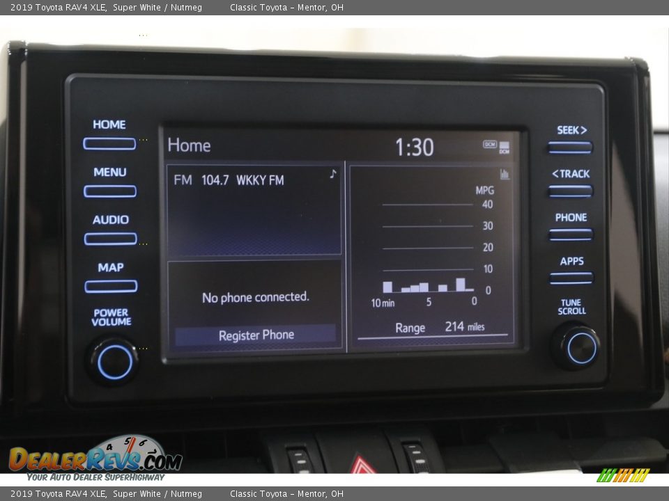 2019 Toyota RAV4 XLE Super White / Nutmeg Photo #10