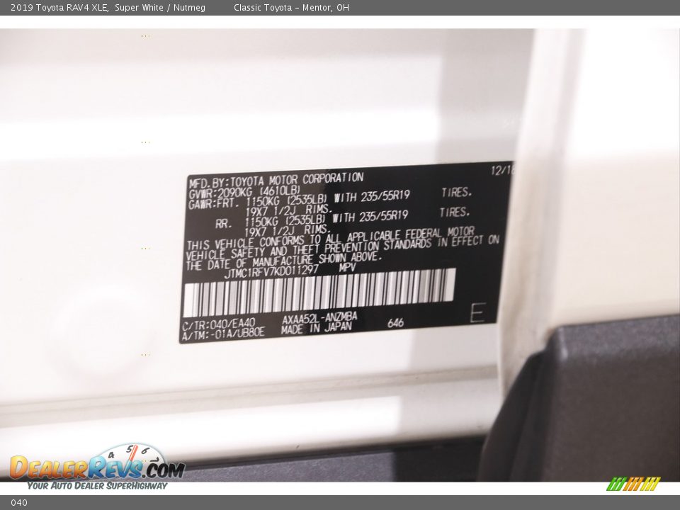 Toyota Color Code 040 Super White