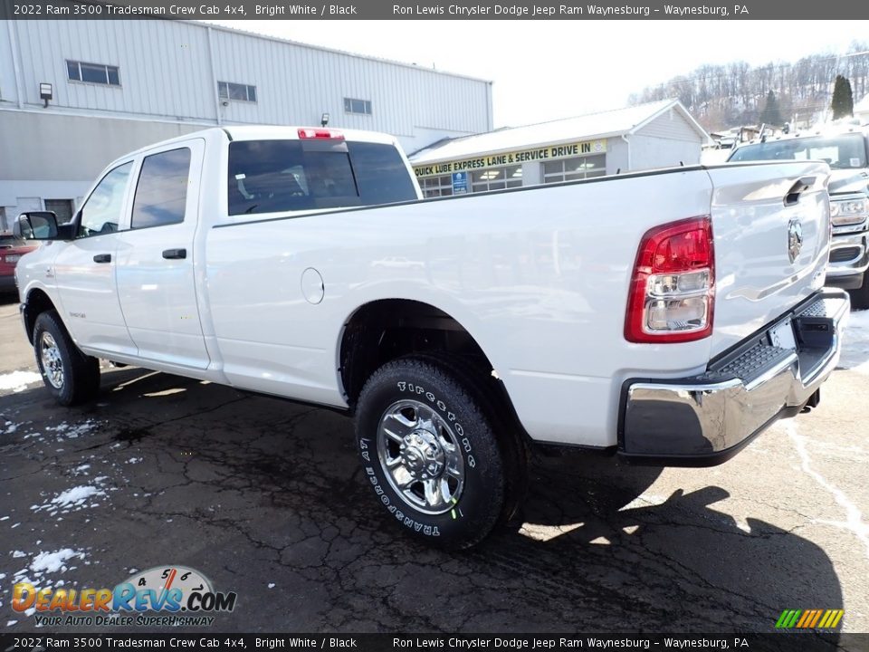 2022 Ram 3500 Tradesman Crew Cab 4x4 Bright White / Black Photo #3