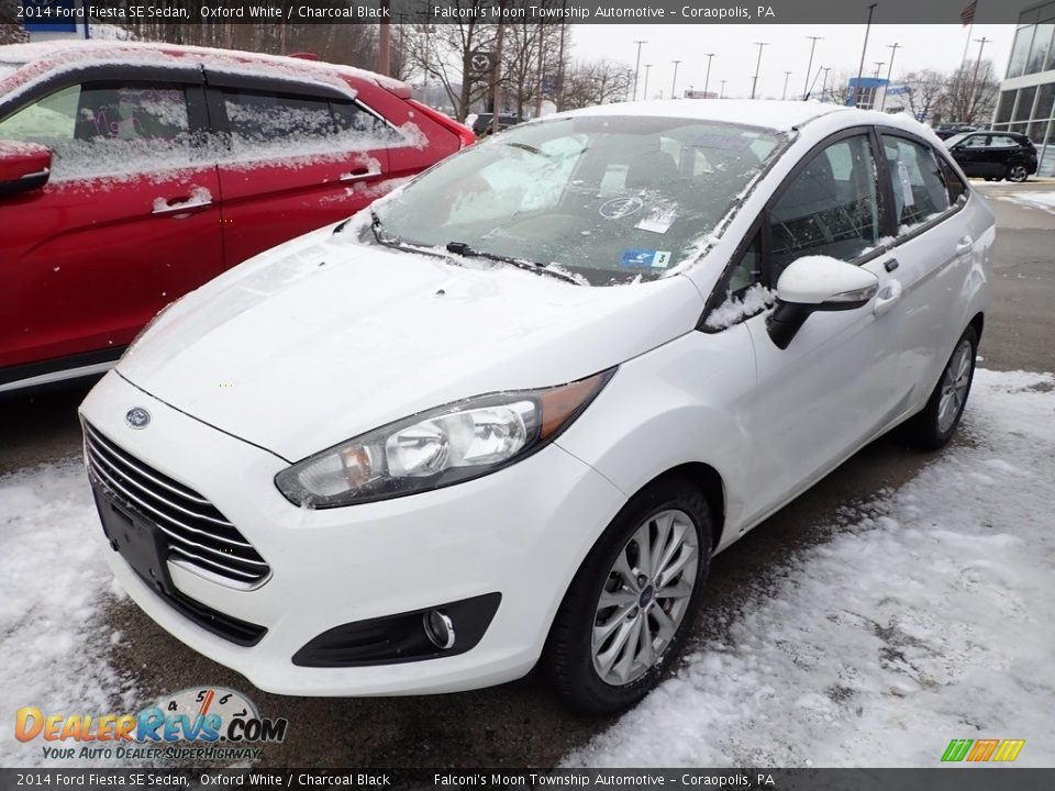 2014 Ford Fiesta SE Sedan Oxford White / Charcoal Black Photo #1