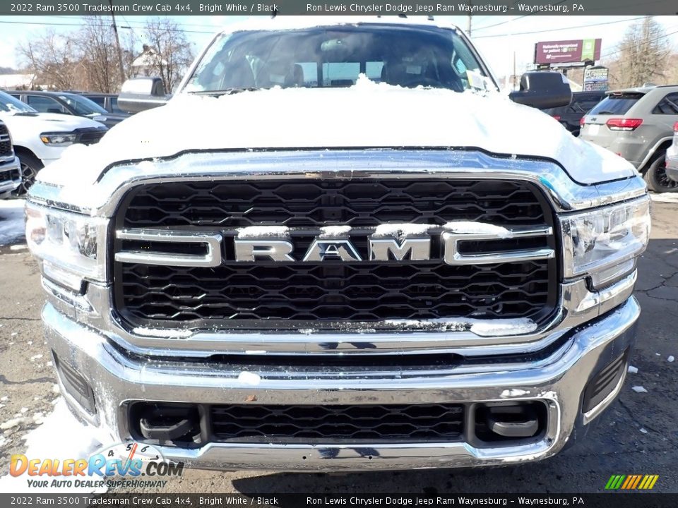 2022 Ram 3500 Tradesman Crew Cab 4x4 Bright White / Black Photo #9