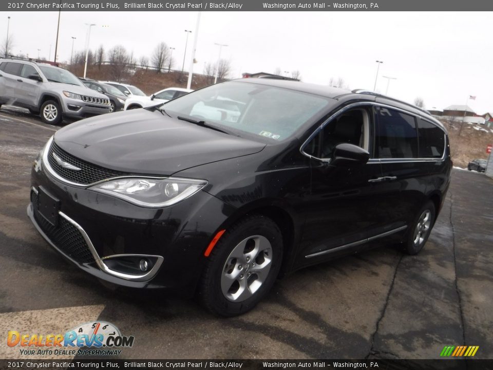 2017 Chrysler Pacifica Touring L Plus Brilliant Black Crystal Pearl / Black/Alloy Photo #4