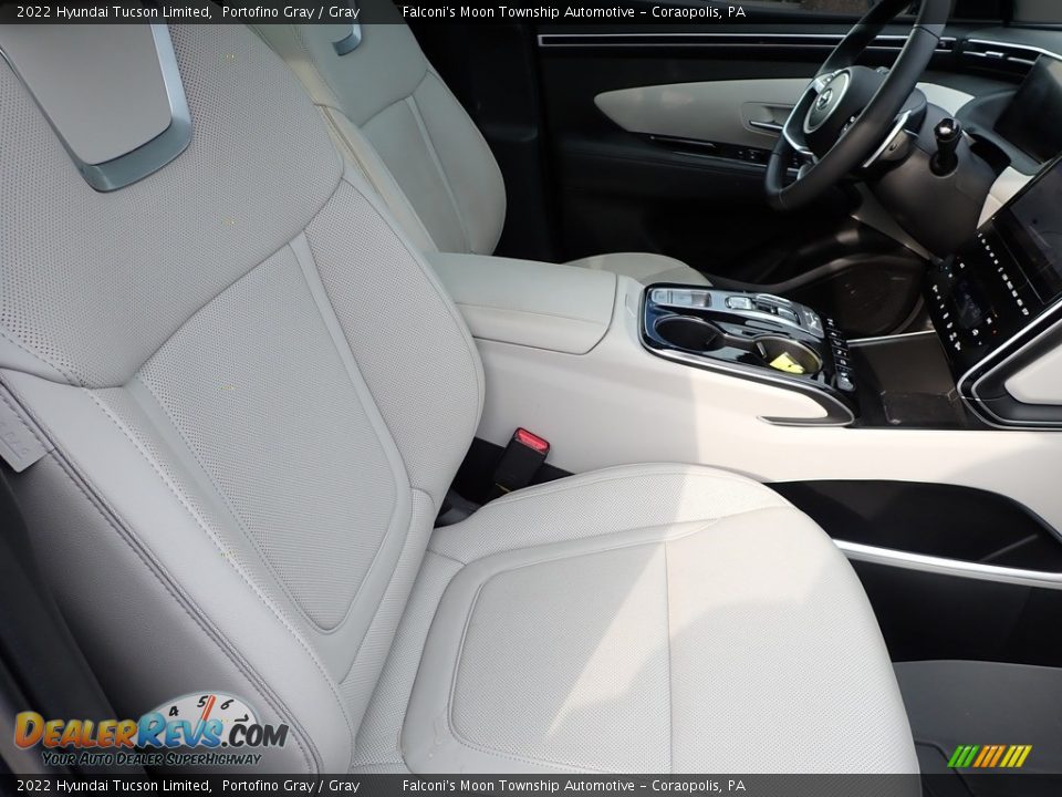 Front Seat of 2022 Hyundai Tucson Limited Photo #11