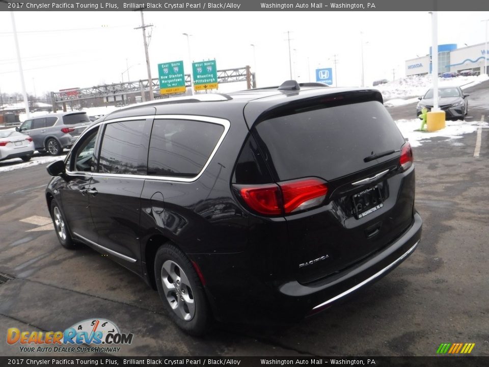 2017 Chrysler Pacifica Touring L Plus Brilliant Black Crystal Pearl / Black/Alloy Photo #7
