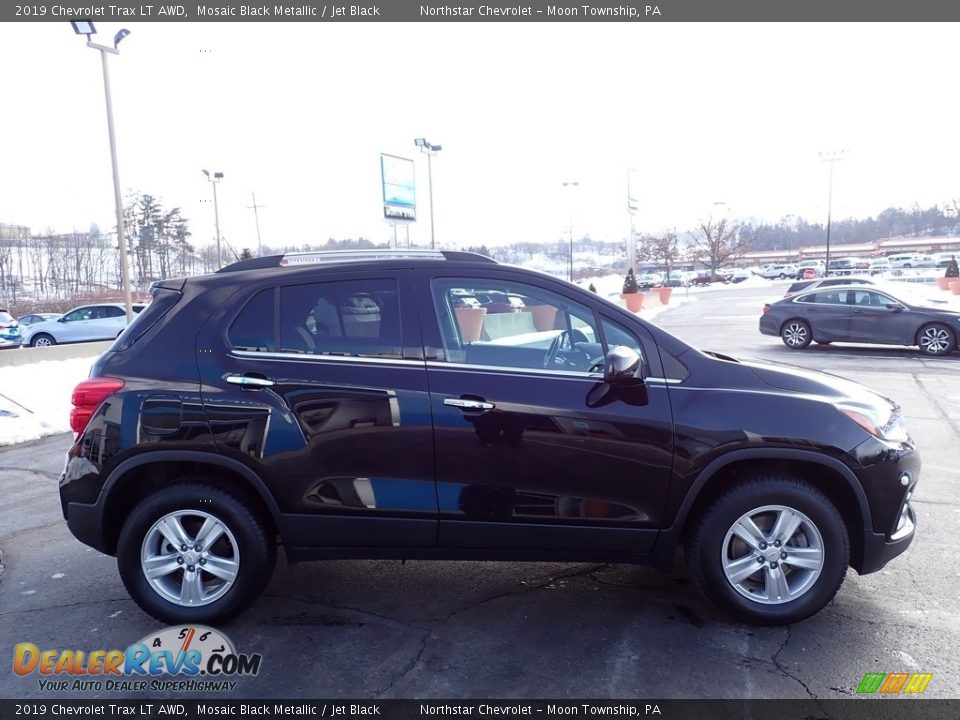 2019 Chevrolet Trax LT AWD Mosaic Black Metallic / Jet Black Photo #10