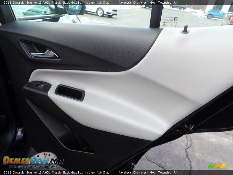 2018 Chevrolet Equinox LS AWD Mosaic Black Metallic / Medium Ash Gray Photo #19