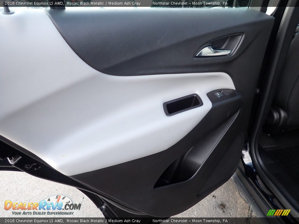 2018 Chevrolet Equinox LS AWD Mosaic Black Metallic / Medium Ash Gray Photo #23