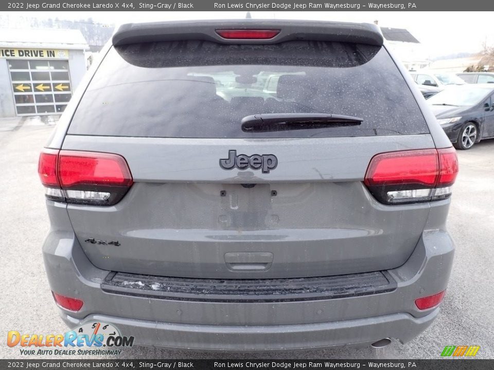 2022 Jeep Grand Cherokee Laredo X 4x4 Sting-Gray / Black Photo #4