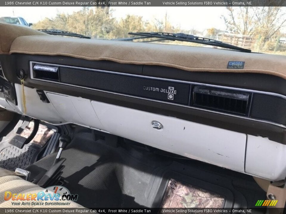 Dashboard of 1986 Chevrolet C/K K10 Custom Deluxe Regular Cab 4x4 Photo #10