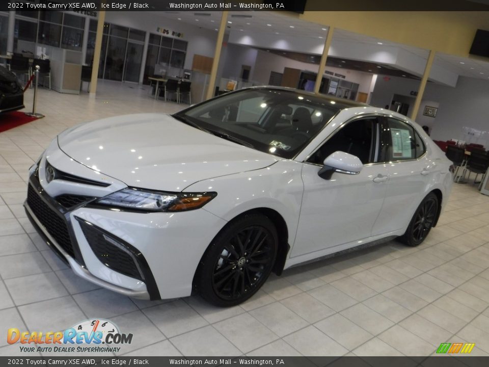 2022 Toyota Camry XSE AWD Ice Edge / Black Photo #13