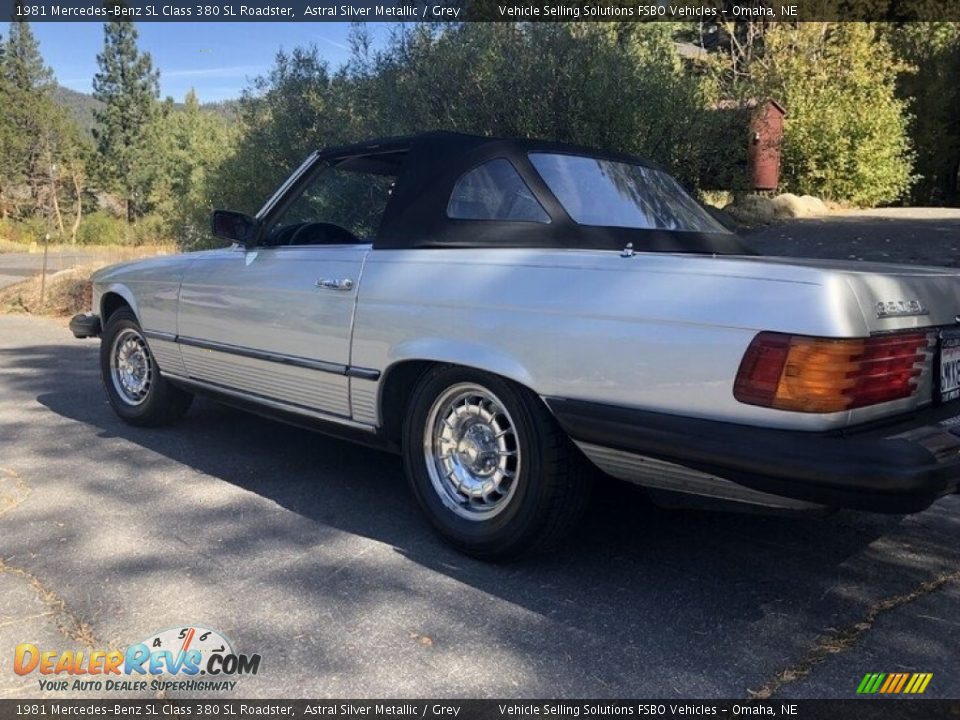 Astral Silver Metallic 1981 Mercedes-Benz SL Class 380 SL Roadster Photo #18