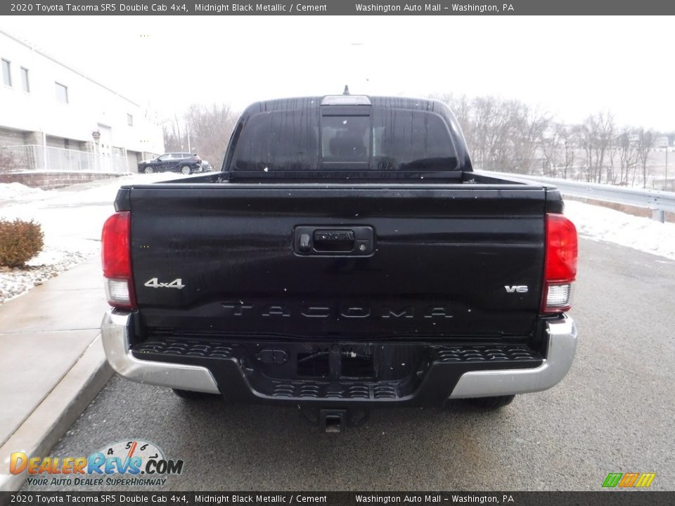 2020 Toyota Tacoma SR5 Double Cab 4x4 Midnight Black Metallic / Cement Photo #13